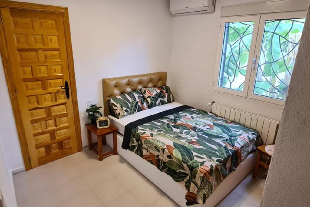 Tropical Paradise Villa in Torrevieja Exterior foto